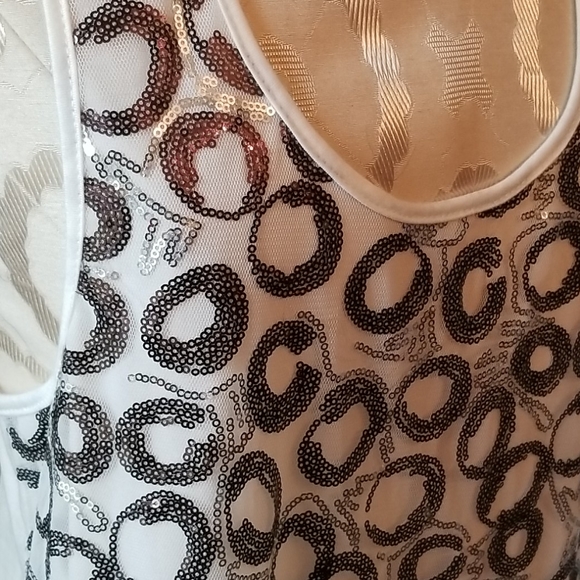Nwt lot of 2 dots tanks, large - Picture 3 of 3